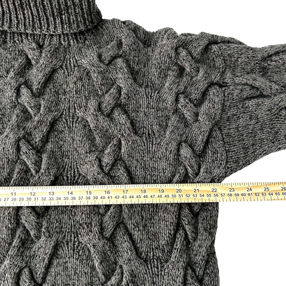 SOLD SOLD SOLD Luxury Cashmere Silk Wool Chunky Minimalist Cable Knit Sweate - Picture 10 of 11